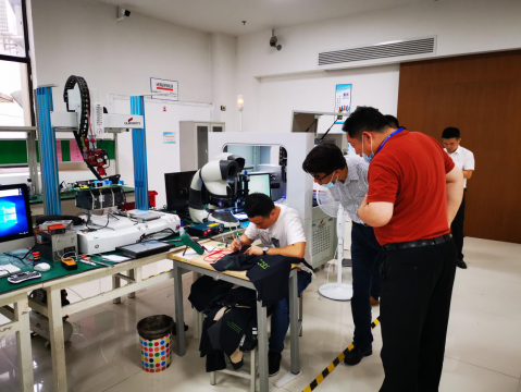 APEX亞太區(qū)總裁蒞臨ULiROBOTS進行工作指導(dǎo)