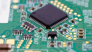 自動焊錫機廣泛應(yīng)用于電子設(shè)備制造——電路板、pcb焊錫線等